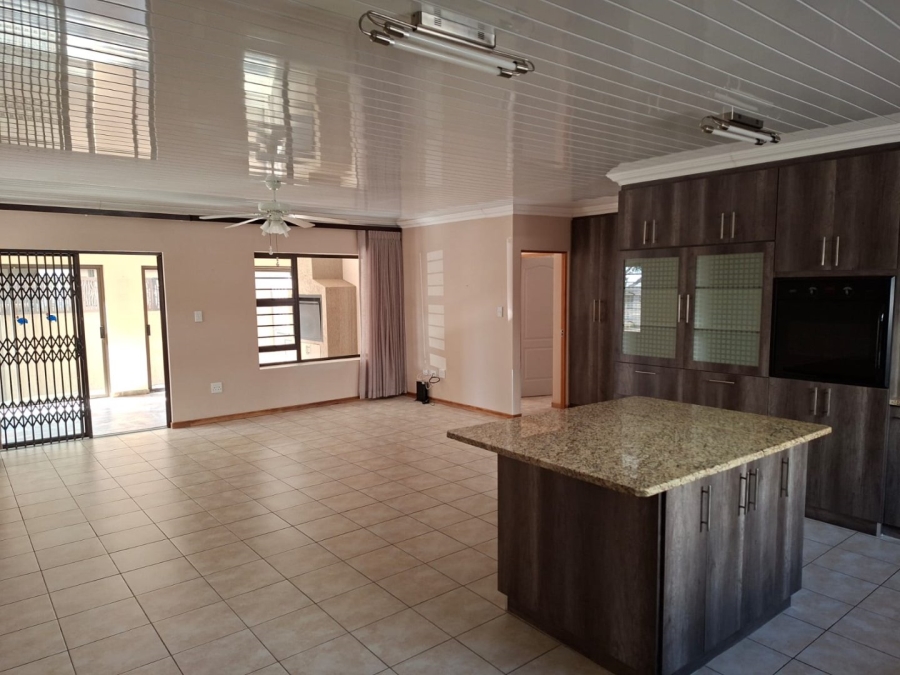 To Let 2 Bedroom Property for Rent in Wilkoppies North West